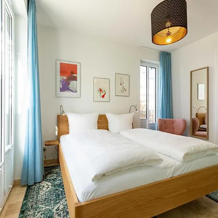 Appartement Quartier 7 01 *